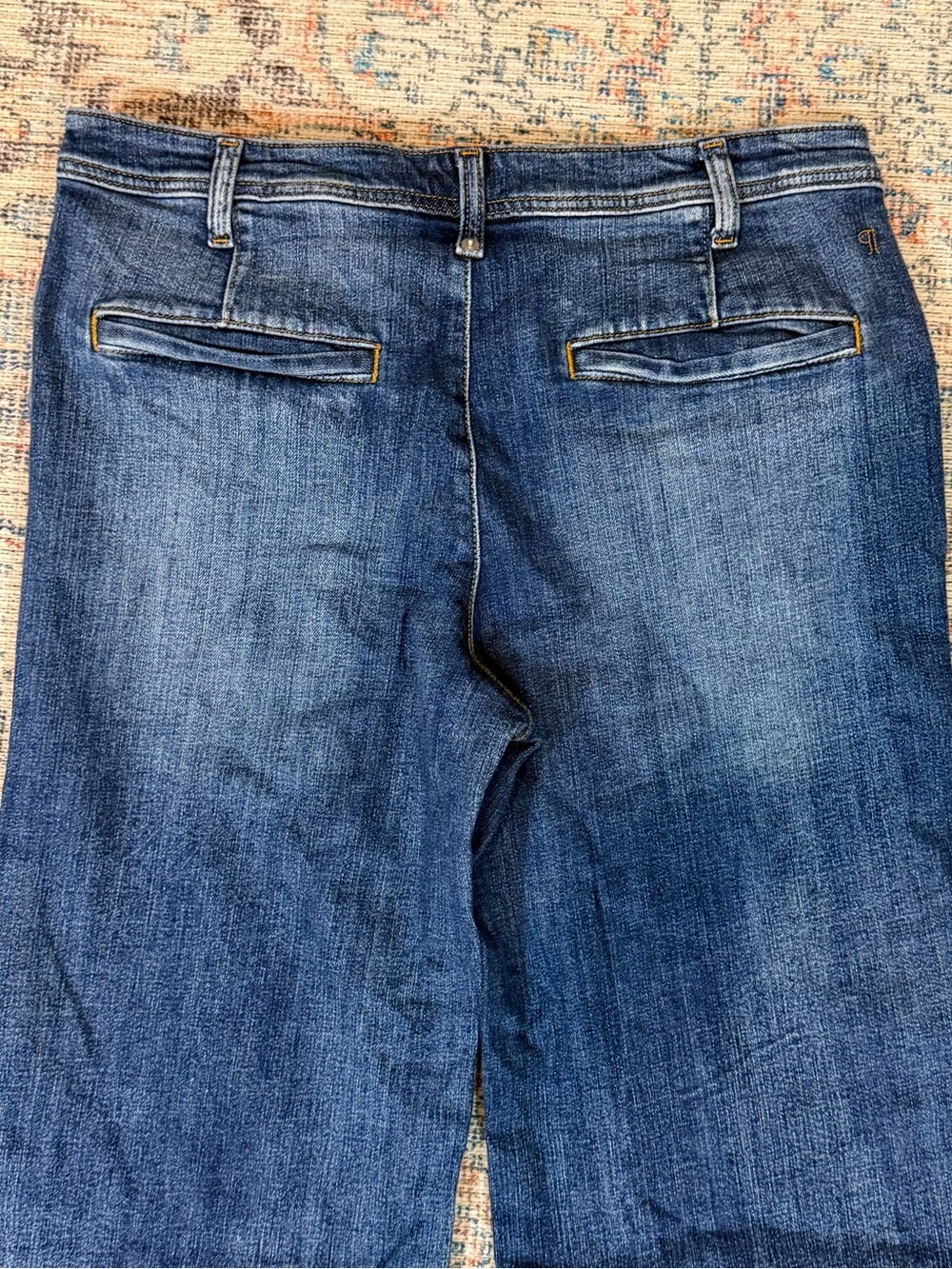 Pilcro Anthropologie Jeans 32 Medium Wash Seamed Flare Bell Bottom Stretch - Picture 7 of 15